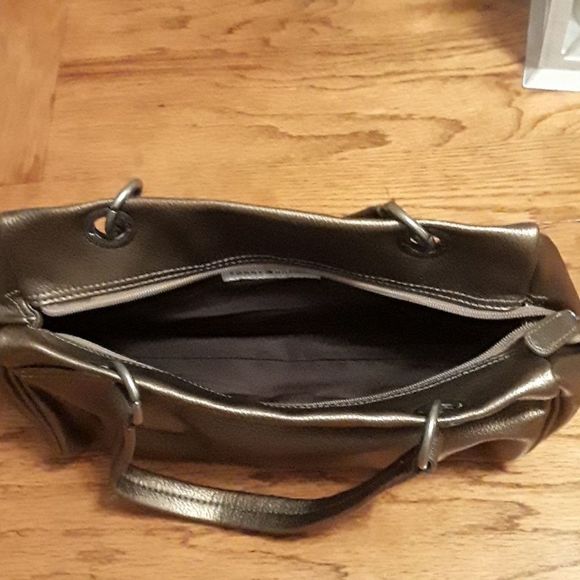 Tommy Hilfiger Gold Colored Purse - Picture 2 of 4